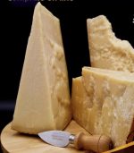 Parmigiano Reggiano D.O.P 12 месяцев выдержки 400-450g - Image 2